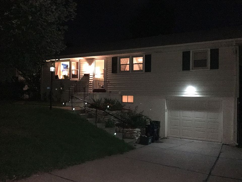 1st image of 9102 Westridge Dr