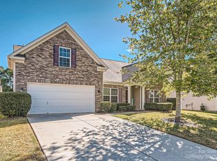 10400 Little Whiteoak Rd, Charlotte, NC 28215