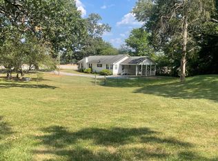 330 Mansfield Rd, White, GA 30184