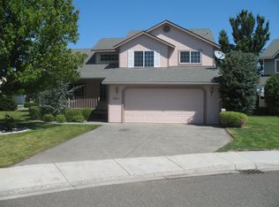 3203 S Buntin St, Kennewick, WA 99337