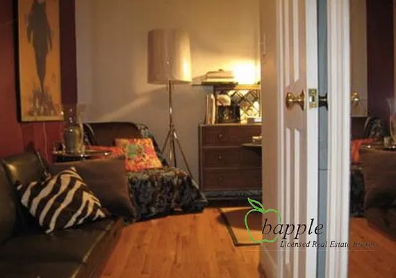 Rented by Bapple | media 11