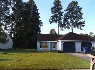 108 Village Ct, Havelock, NC 28532