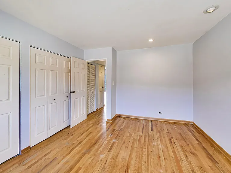 9479 Bay Colony Dr #2S — Photo 16