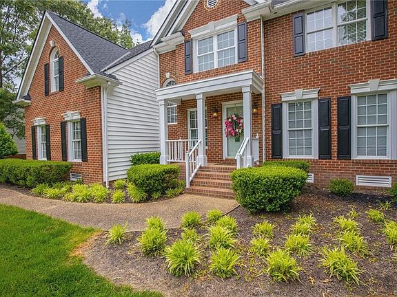 4th image of 12703 Bay Hill Dr