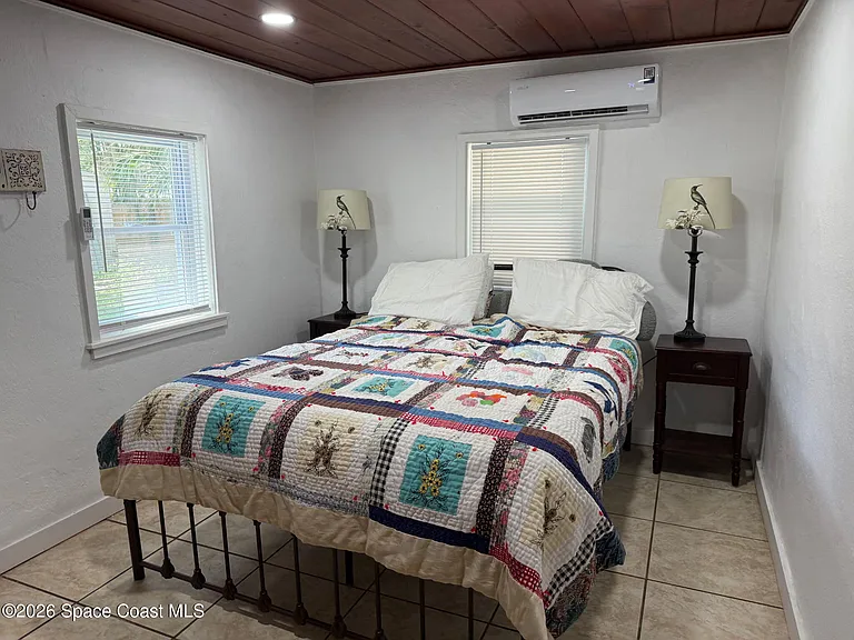 321 Sagamore St — Photo 3
