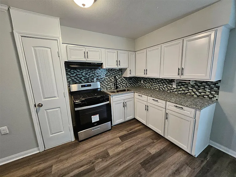 3409 Nathaniel Brown St — Photo 3