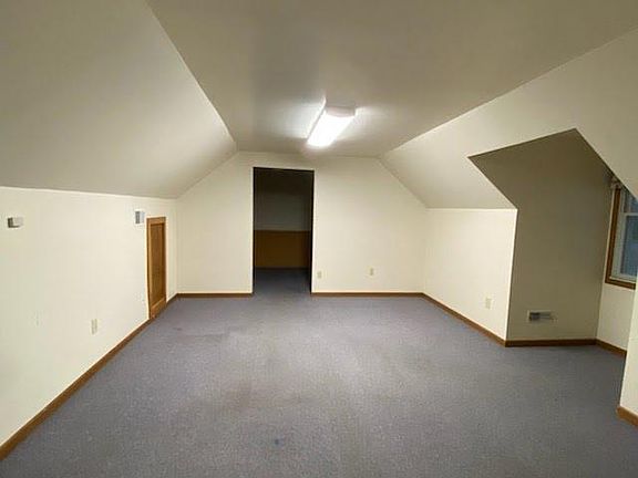 4th image of 104 Granby Dr #S-c