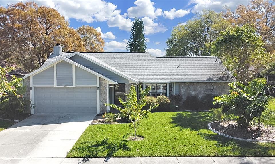 1st image of 10432 Tara Dr