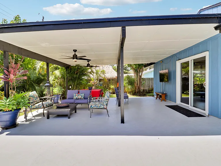 19928 Jasmine Dr — Photo 31