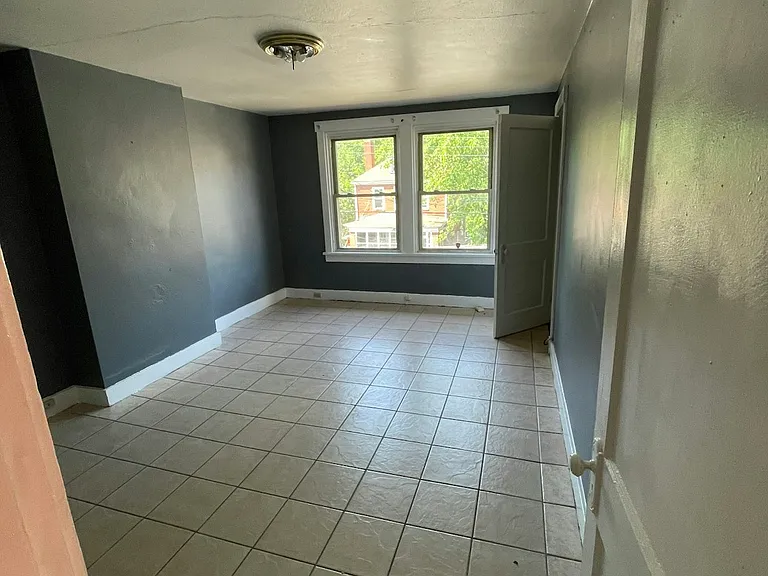 Spacious 1st front bedroom