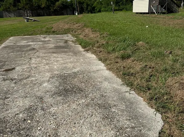 2886 Express Blvd, Houma, LA 70363