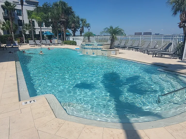 2201 Bay Club Cir — Photo 13