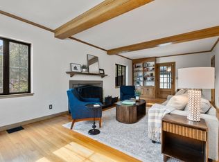 100 Larchmont Rd, Melrose, MA 02176