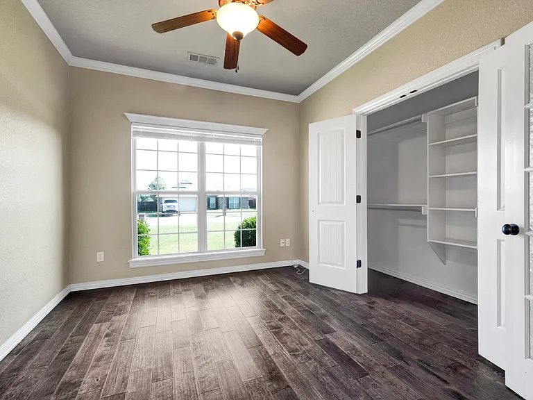 508 Torrington Way — Photo 28