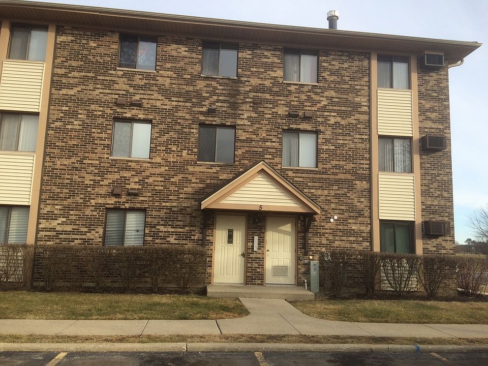 1st image of 5 Parkside Ct APT 14