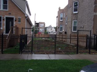 820 N Lawndale Ave, Chicago, IL 60651