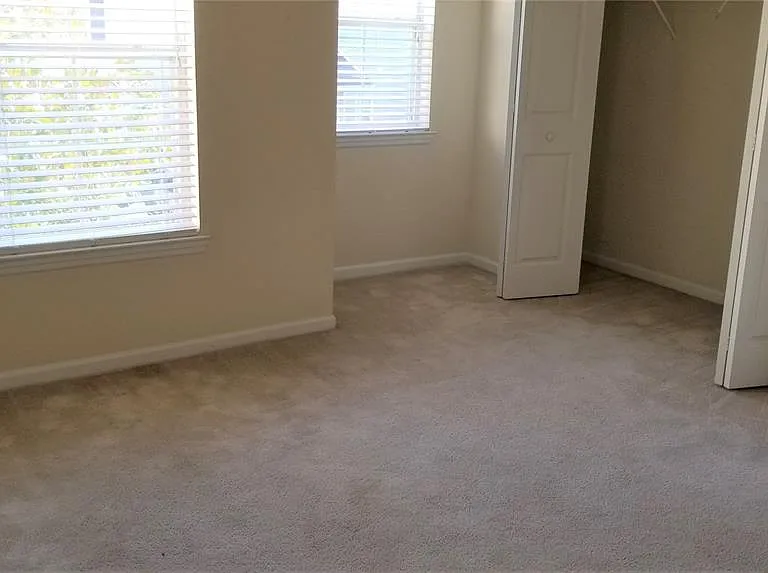 4950 NW 44th Ln #103 — Photo 18