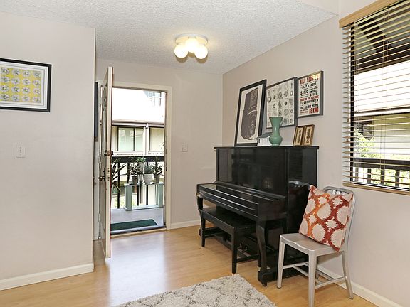 3rd image of 330 Cordova St Unit 341