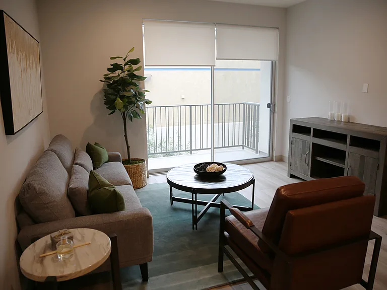 10925 Hartsook St #303 — Photo 10