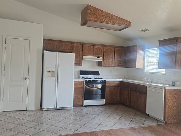 2nd image of 1341 Spring Ct