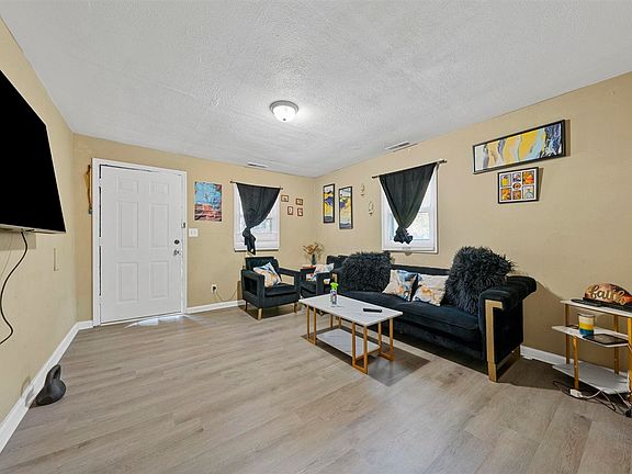 5th image of 1324 Stubbins St