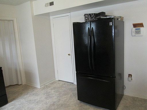 5th image of 456 Woodpost Dr