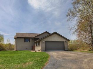 4031 Five Corners Rd, Hermantown, MN 55811