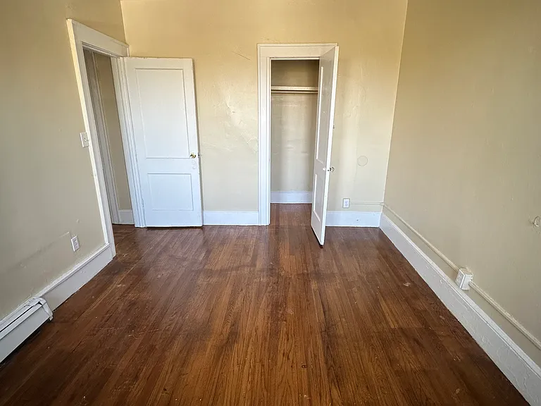 701 Howard Ave #4-3 — Photo 5