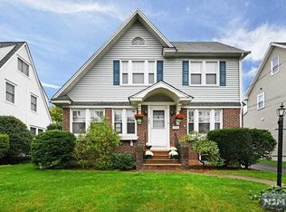 142 Parkway, Maywood, NJ 07607