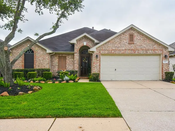 1111 Park Breeze Court Court, Fresno, TX 77545