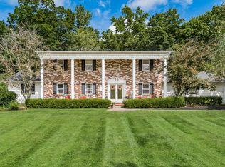 8972 Charington Ct, Pickerington, OH 43147