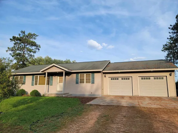 2030 East Breezewood Court, Plover, WI 54467