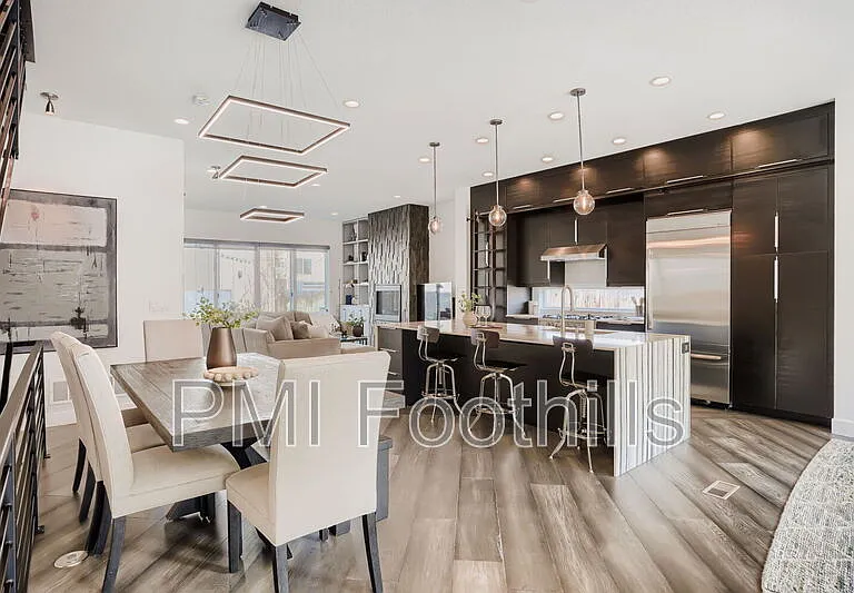 2740 Hazel Ct — Photo 4