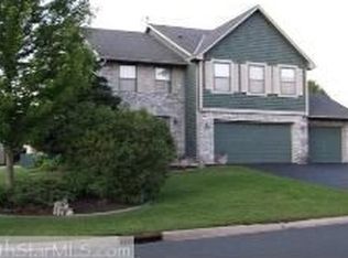 1462 Blackhawk Lake Dr, Eagan, MN 55122