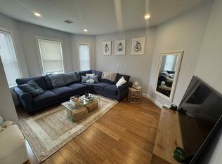 695 E 7th St #3, Boston, MA 02127