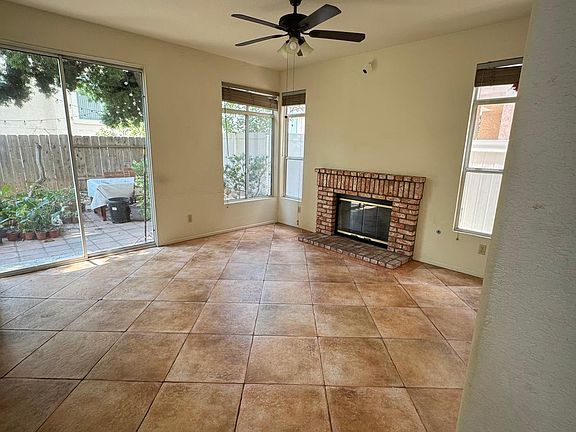 4th image of 7427 Sean Taylor Ln