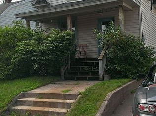 207 W Magnetic St, Marquette, MI 49855