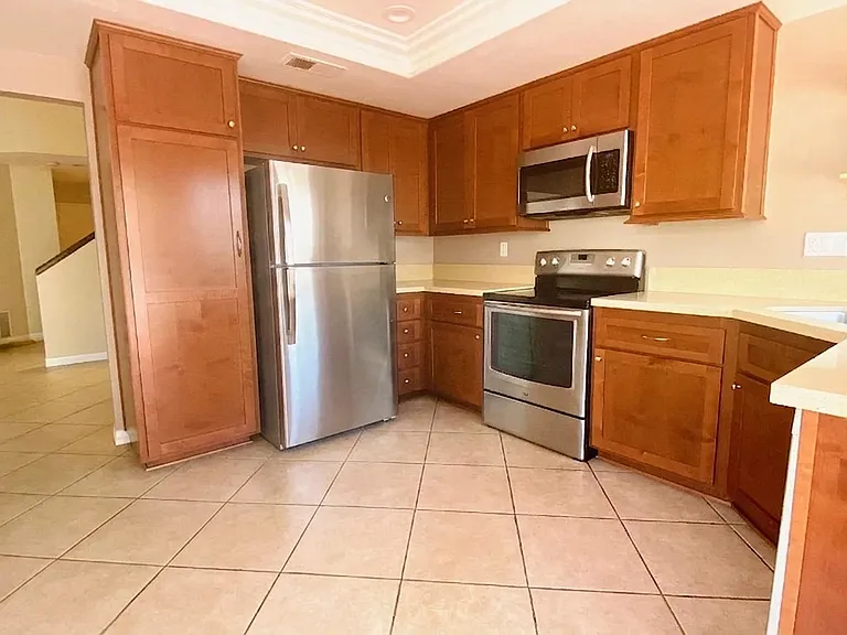 12560 Rideabout Ct — Photo 5