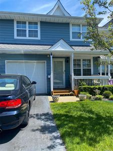 25 Maple Wing Drive, Central Islip, NY, 11722