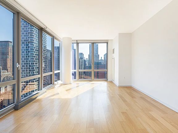 5th image of 310 W 52nd St APT 38A