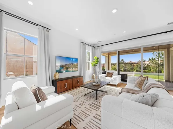 63 Longchamp, Irvine, CA 92602