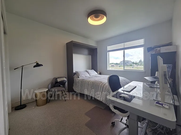 98 Caitlin Rd — Photo 24