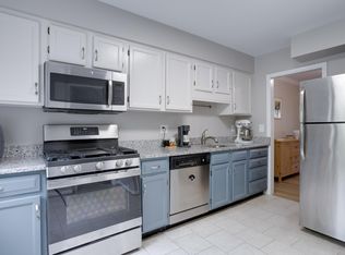3708A Steppes Ct, Falls Church, VA 22041