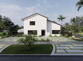 2321 NE 211th St, Miami, FL 33180