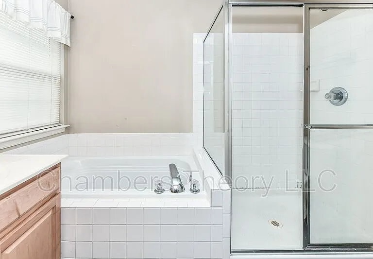 3845 Eisenhower Ave — Photo 22