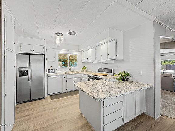5th image of 7506 E BAYWOOD Avenue