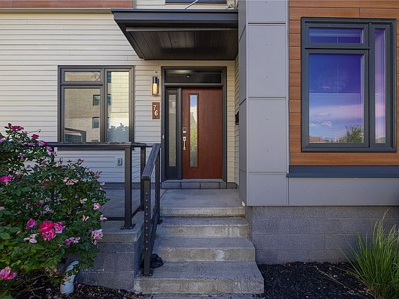 5th image of 76 Charlotte St