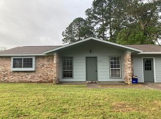 2501 Ridgeway Dr, Gautier, MS 39553