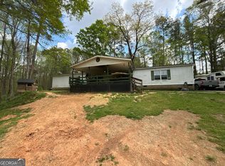 188 Loggins Ln, Commerce, GA