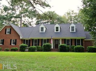 2703 Dover Ln, Albany, GA 31721